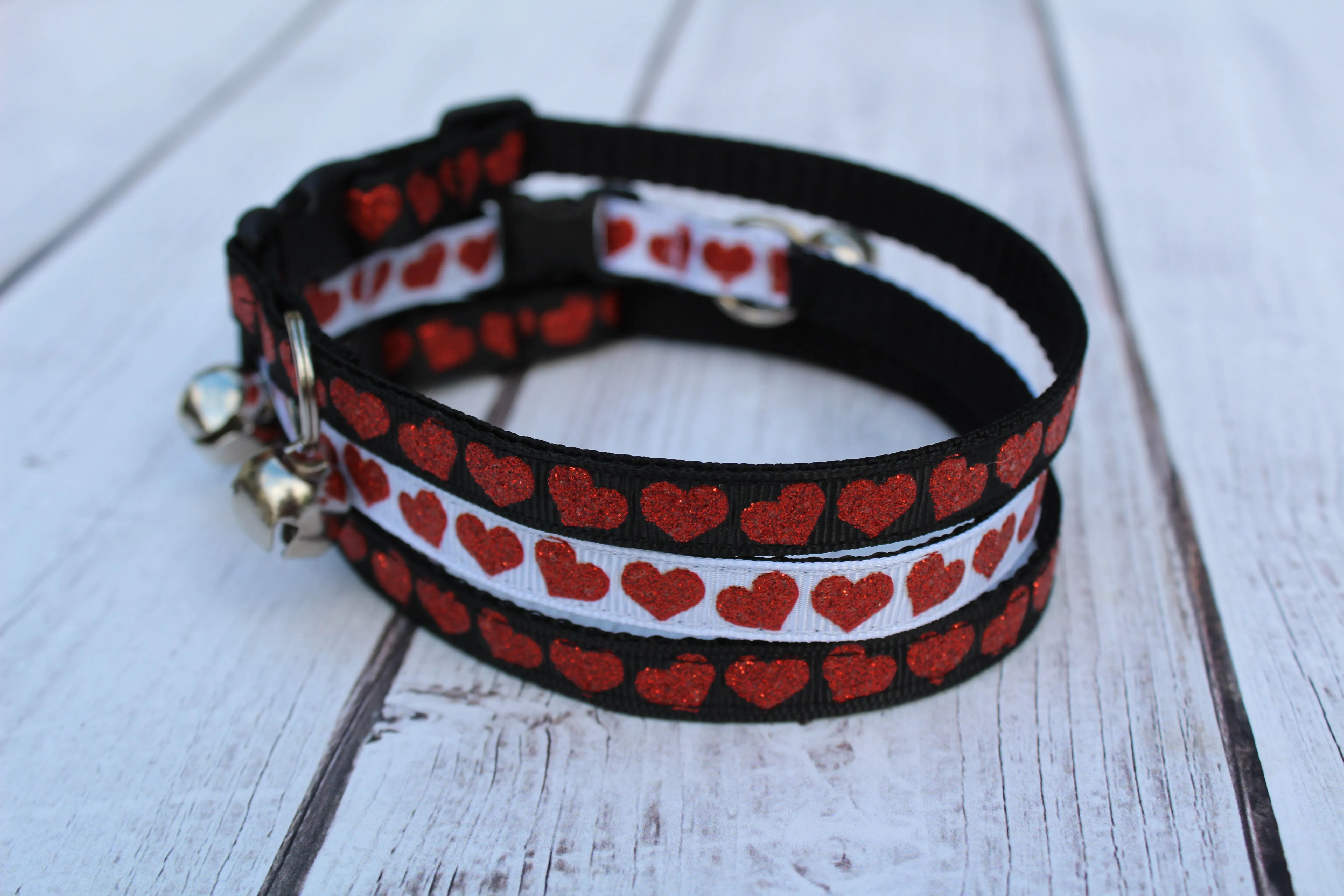 Sparkling Heart Cat Collars